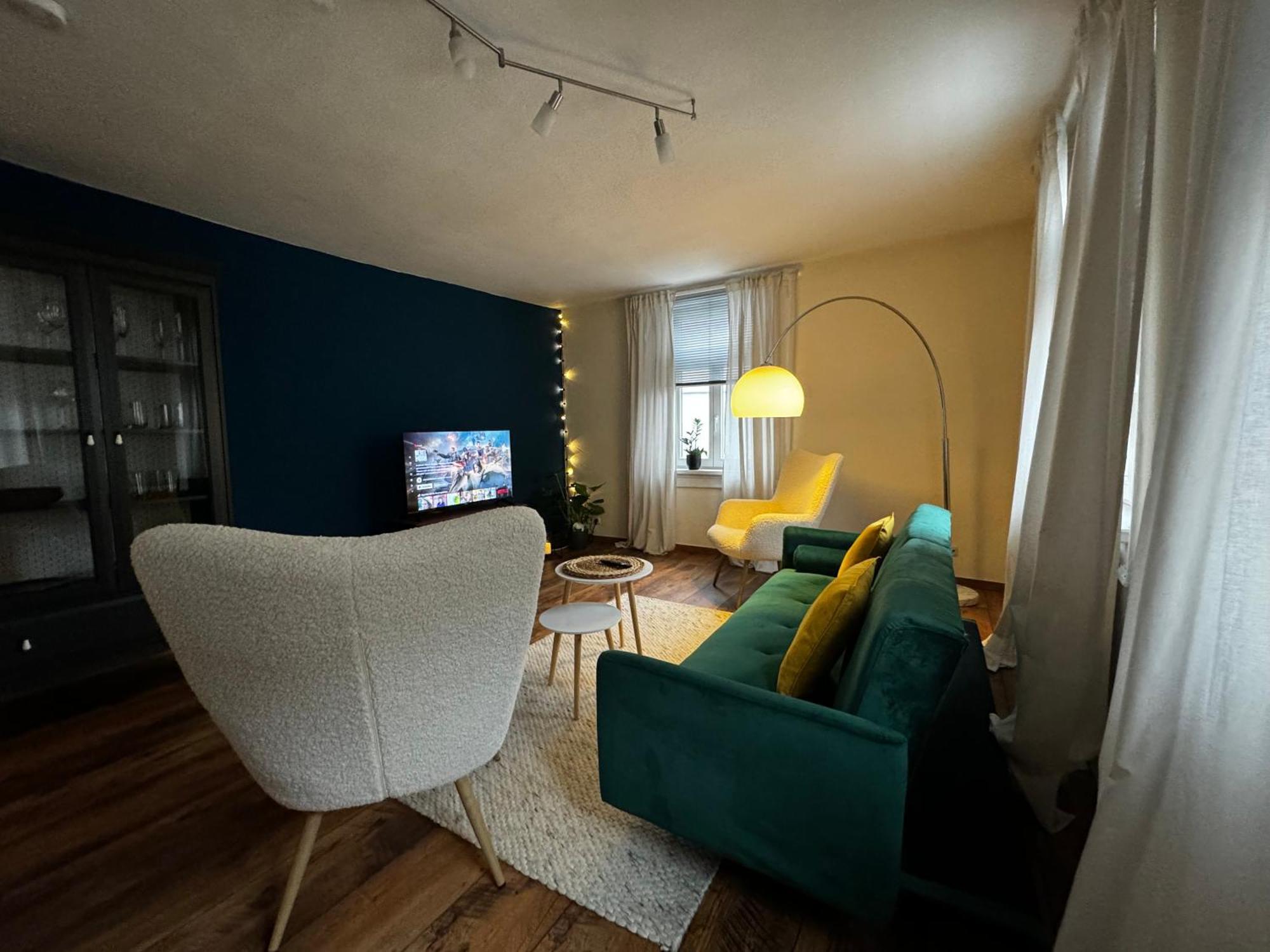 # One Apartment'S / Parkplatz / Schlossplatz Кобург Екстериор снимка