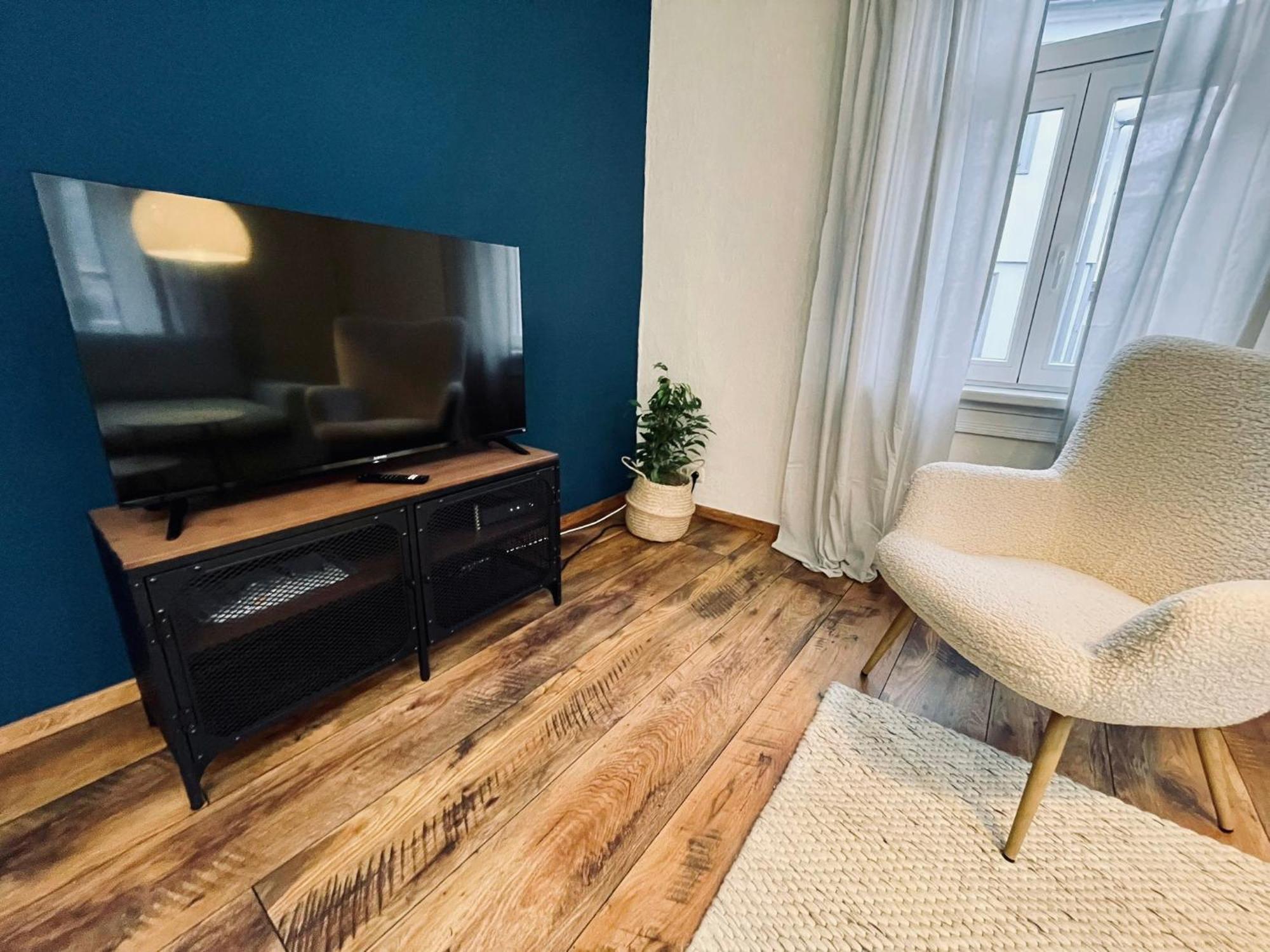# One Apartment'S / Parkplatz / Schlossplatz Кобург Екстериор снимка